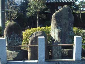 桜井戸前の庚申塔